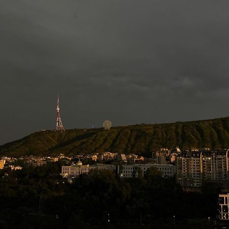 شقة Panorama Khiliani تبليسي المظهر الخارجي الصورة